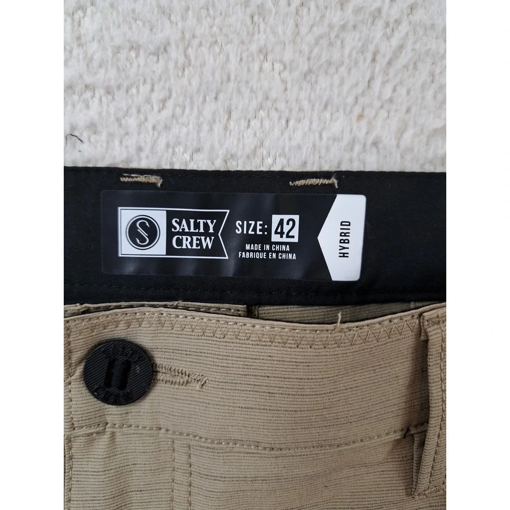 Salty Crew Shorts Men's 42 Tan Hybrid Performance Cargo Stretch Chino 8" Inseam - Picture 5 of 11